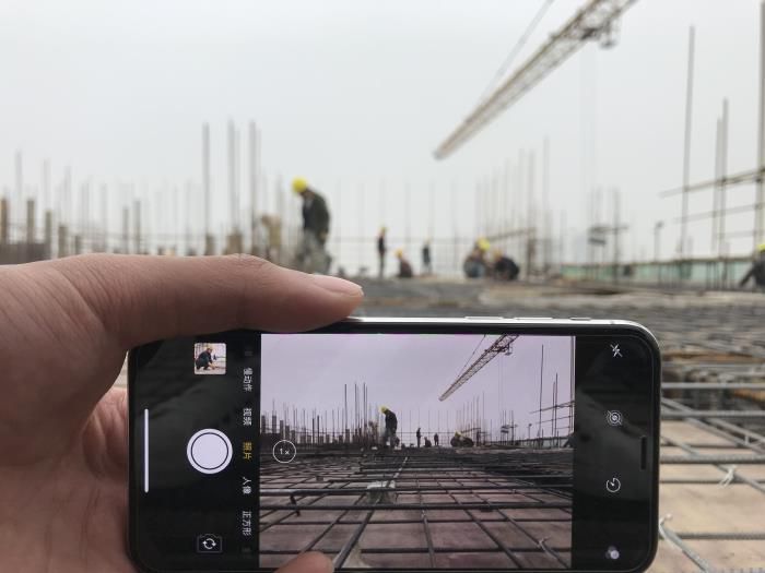 1565252586810374.jpg 5.2摄影作品《辛劳的记录》获优秀奖。张振海 摄-0771-2857654 700.jpg