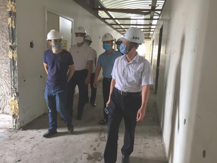 2.1现场检查指导。熊国梁 摄700.jpg