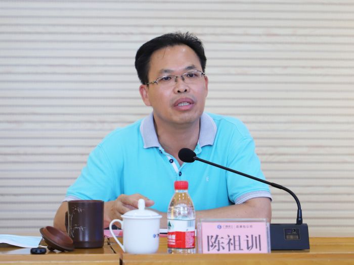 陈祖训讲话。李立云 摄.jpg