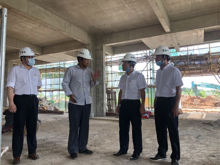 调研现场。莫光富 摄.jpg