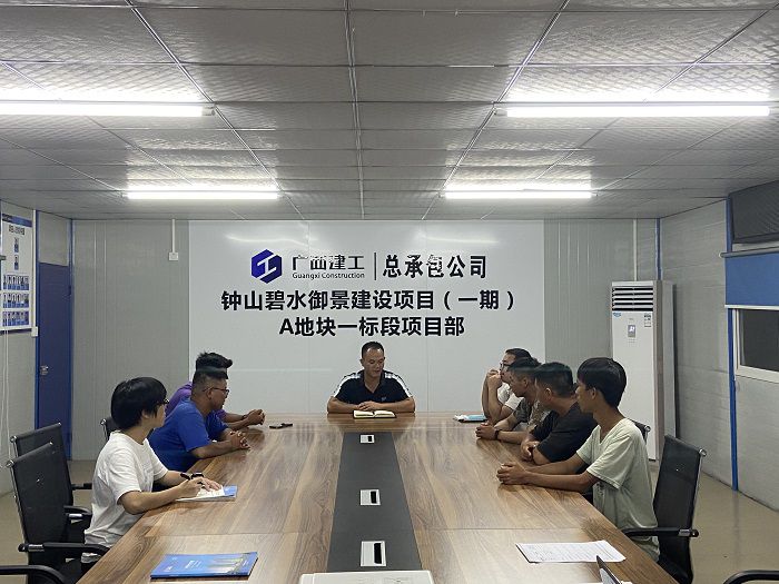 座谈会现场。韦秀丽 摄.jpg