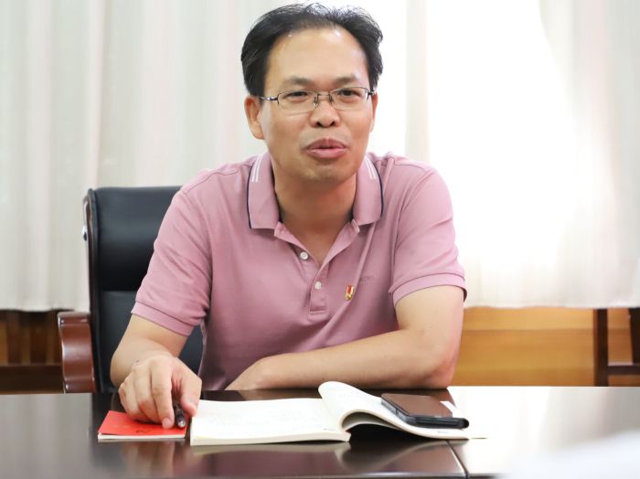 57陈祖训作讲话。谭龙 摄.jpg