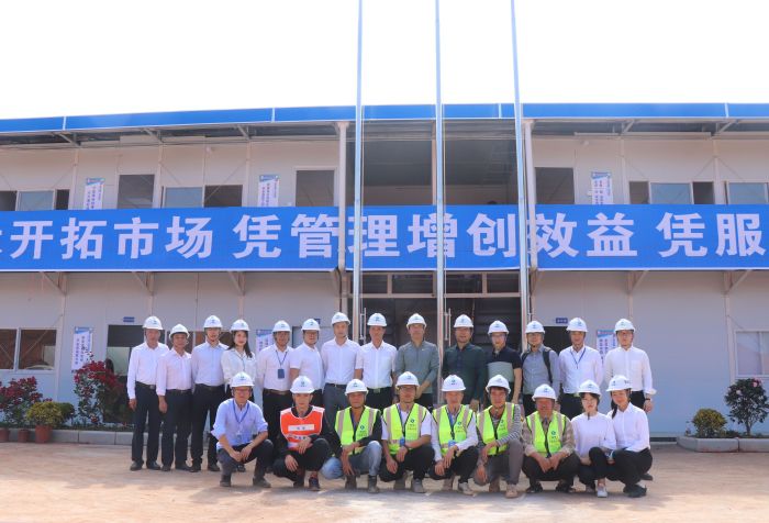 会后合影。 杨俊峰 摄.jpg