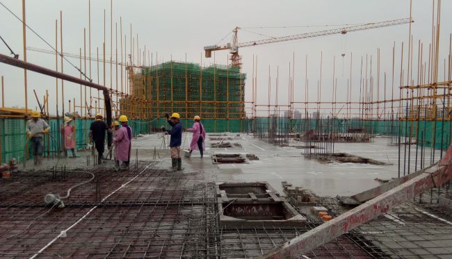 施工现场。韦冬影 摄.jpg