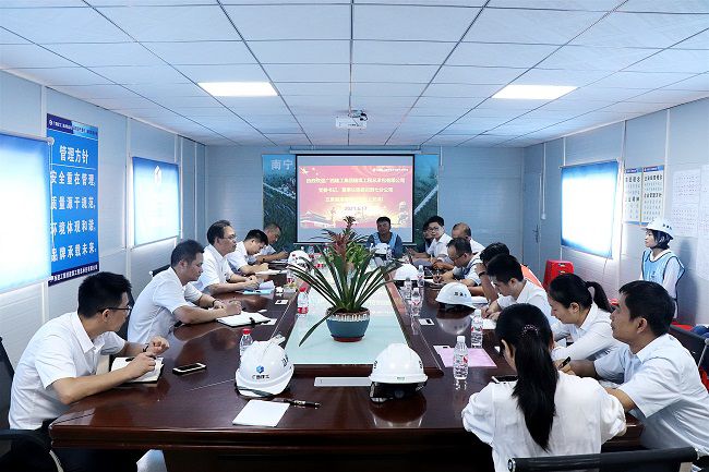 党课会议现场。 周煜川摄（修图）.jpg