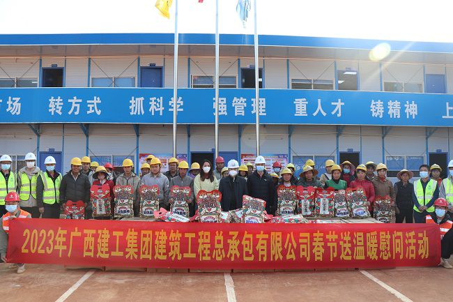 活动合影。周煜川 摄（修图）.jpg