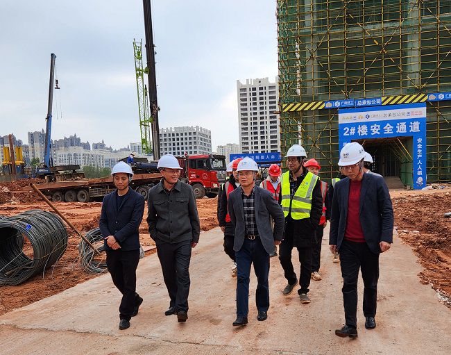 检查指导现场。林颖翔 摄（修图）.jpg