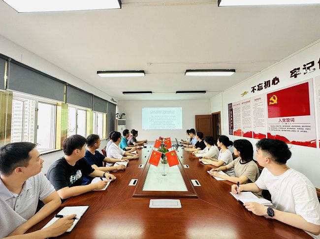 设计院本部各部门进行宣贯。佟晨琳 摄（修图）.jpg