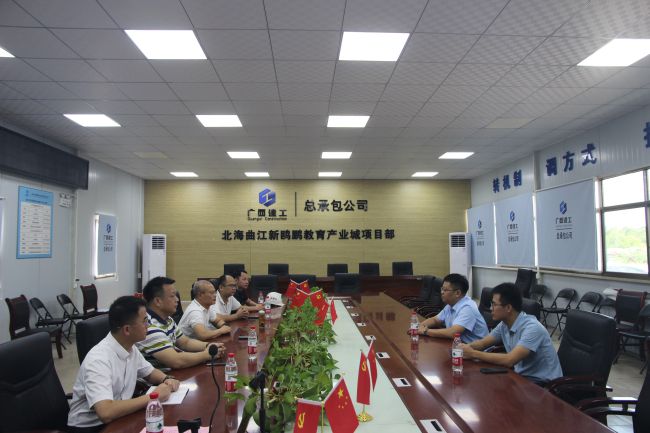 座谈会现场。梁红玉 摄（修图）.jpg