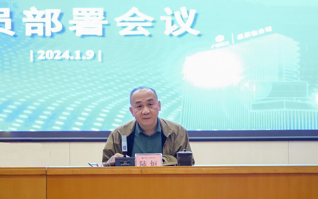 陆烜主持 郑诗宝 摄。（修）.jpg